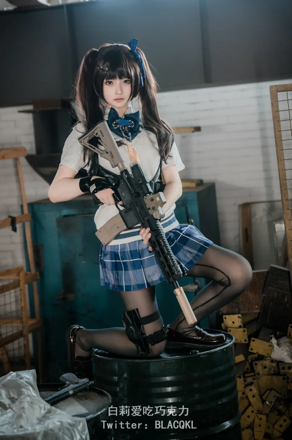 图片[4]-白莉爱吃巧克力[原理猪]精美壁纸欣赏下载【20套】-游戏兄弟